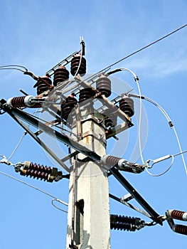 Electricity pylon