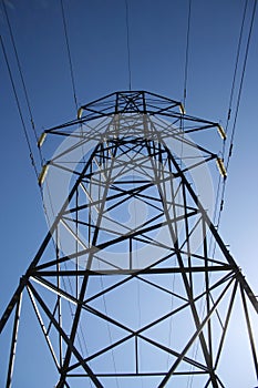 Electricity pylon