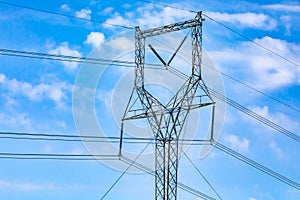 Electricity pylon and overhead cables