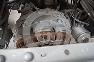 Electrobrake or electromagnetic brake coupled to the transmission of a cargo truck