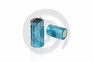 Electrolytic capacitor isolated