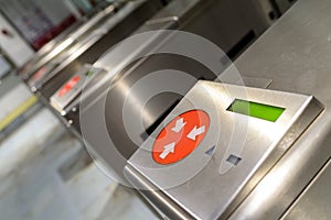 Electronic access doors to the subway