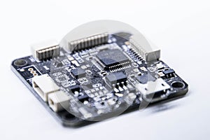 Electronic board for servos