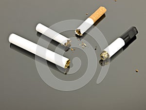 Electronic cigarette and analog cigarette