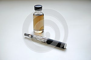 Electronic cigarette and liquid