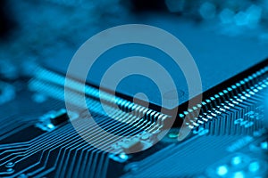 Electronic circuit board with processor