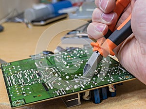 Electronic circuit repair