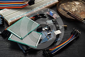 Electronic components and sensors for arduino
