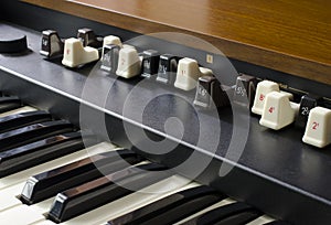 Electronic Drawbar Organ photo