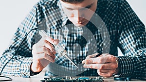 Electronic engineering hardware diagnostics