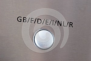 Electronic language button