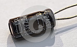 Electronic part capacitor