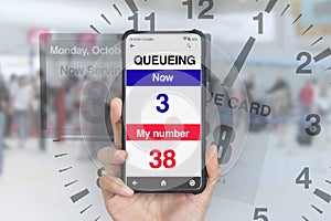 Electronic queueing application on smartphone