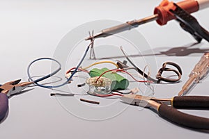 Tools and cables for electricity and electronics