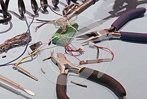 Tools and cables for electricity and electronics