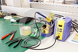 Electronics equipment assembly workplace