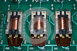 Electronics relays