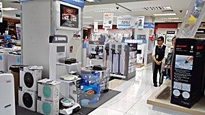 Electronics store