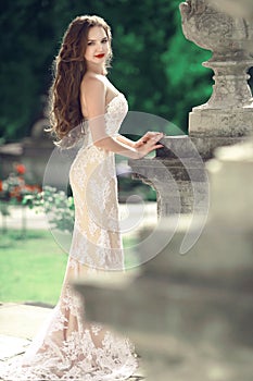 Elegant bride woman wedding portrait, vogue style photo. Fashion photo