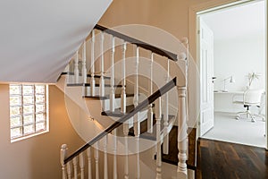 Elegant and light staircase