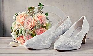 Elegant patterned white classic court shoes