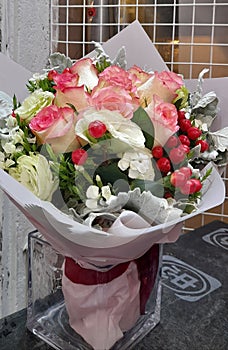 Elegant Pink Roses Flower and White Rose Flowers in Bouquet photo