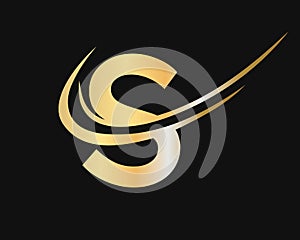 Elegant S logo with luxury concept. Letter S logo design, Gold, beauty industry, fashion, cosmetics business, natural, spa, salon