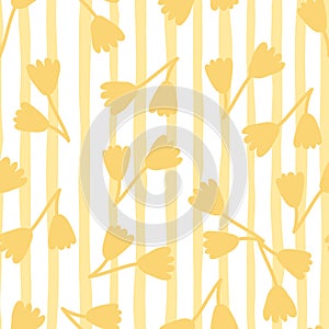 Elegant seamless floral pattern with blooming tulips