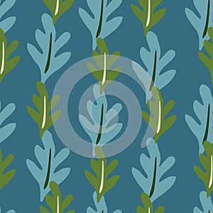 Elegant seamless leaves pattern