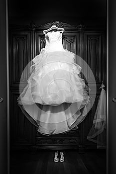 Elegant white wedding dress for bride