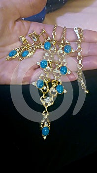 Elegent High End Victorian Style Costume Statement Necklace & Earrings Set photo