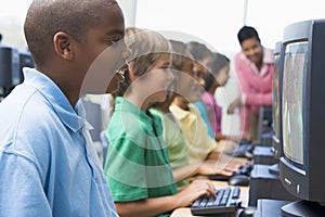 Elementary school computer class