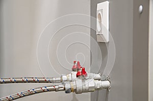 Elements for connecting a home heater to the water supply system