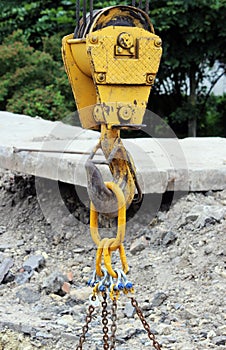 Elements of crane: hook, loop, chain, connecting parts
