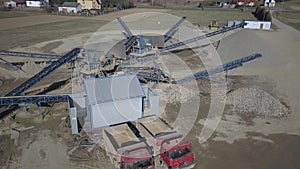 Elements of equipment for the extraction and sorting of rubble. Production of construction materials. Metal construction for