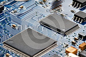Elements of microcircuit