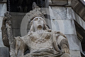 Elements of the monument to Columbus