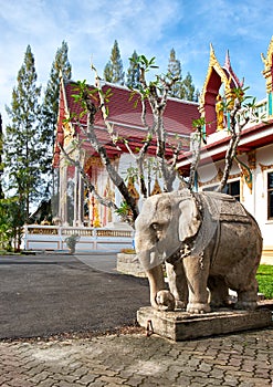 Elephant statue in Wat Sri Sunthon temple