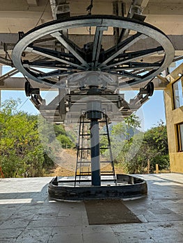 An elevator traction machine, a key component in a cable car traction system