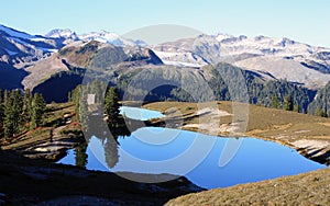 Elfin Lakes and Hut.