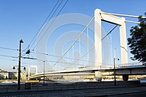 Elizabeth Bridge, Budapest