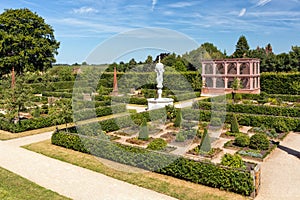 Elizabethan Garden, Kenilworth Castle, Warwickshire. photo