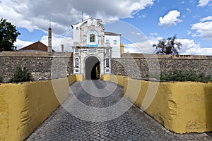 Elvas Esquina Gate photo