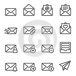 Correo electrónico línea conjunto compuesto por iconos. contiene semejante iconos cómo bandeja de entrada una carta adjunto sobre a. extendido ataque 