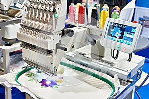 Embroidery industrial machine