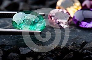 The emerald gemstone jewelry .