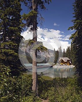 Emerald Lake in Yoho National Park - Canada