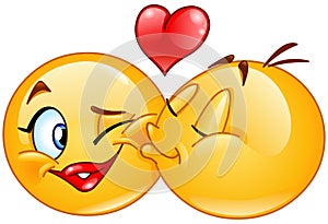 Emoticons kissing