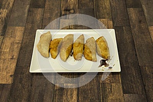 The empanadilla is a type of cake that can be considered a variant of the empanada. It is usually made with a dough filled with