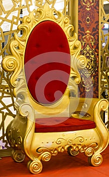 Emperor throne